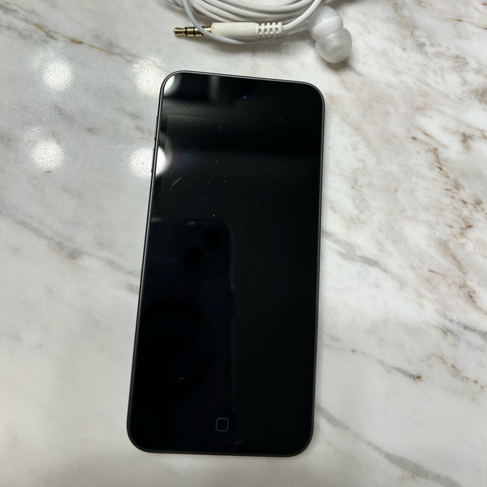 iPod touch 6th generation
